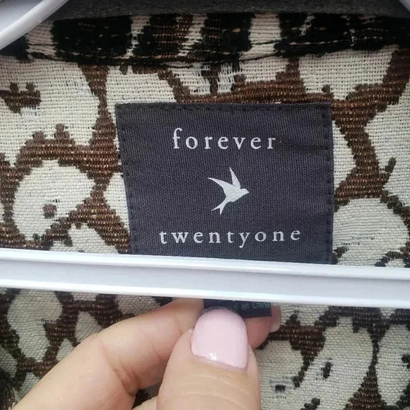 Forever Twentyone Leopard Print Jacket - Picture 6 of 9